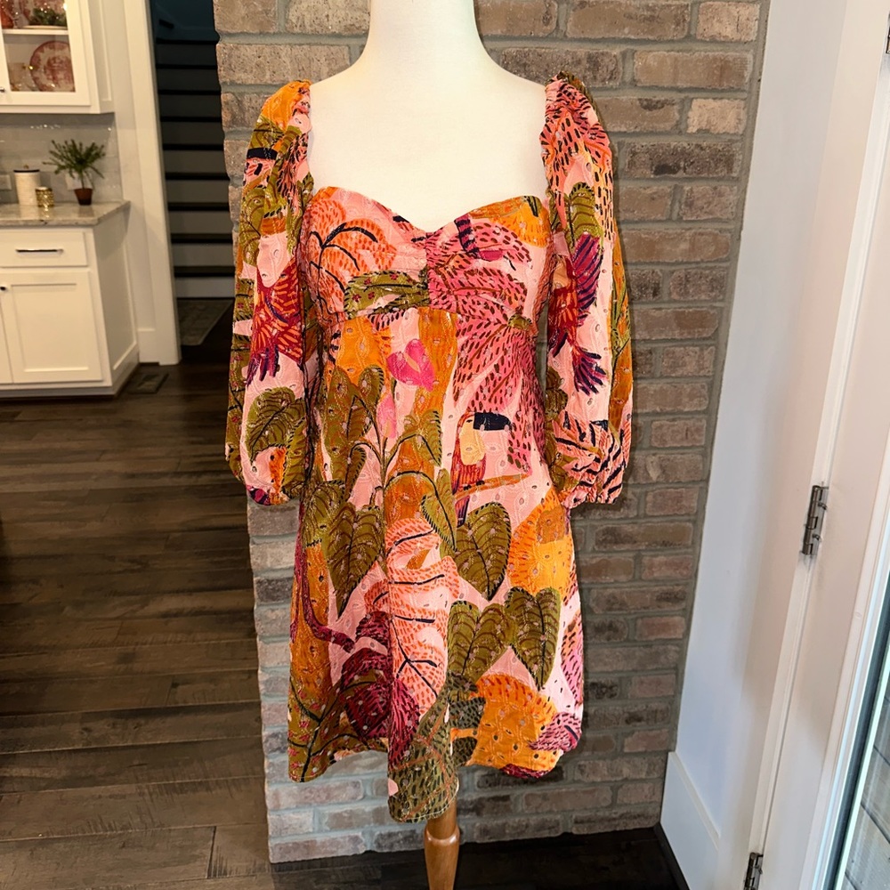 ✨NWT✨ Kourt Robbie Mini Dress Tropical Eyelet Size M